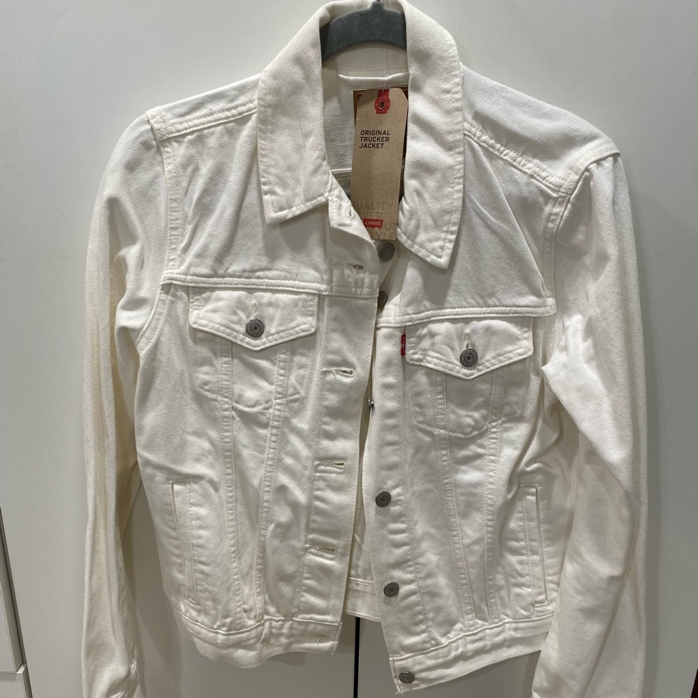 Levi’s White Denim Jacket, Sz Large, NWT